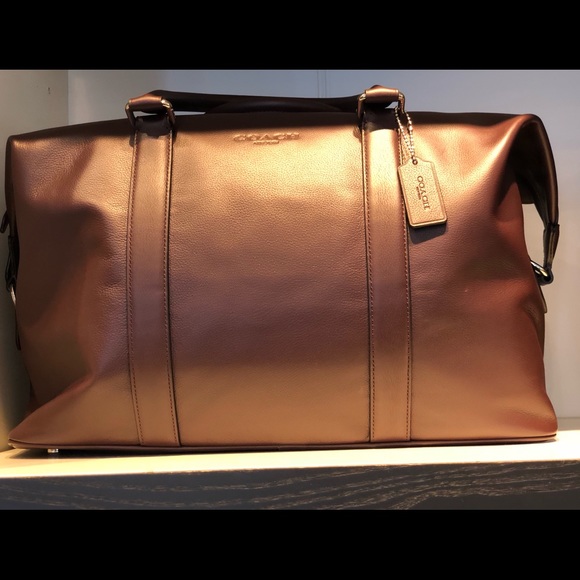 COACH Men’s Travel Bag (your choice) - Picture 3 of 4
